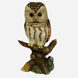 Vintage 1982 Richardsons Owl John James Audubon Porcelain Figurine Hand Painted